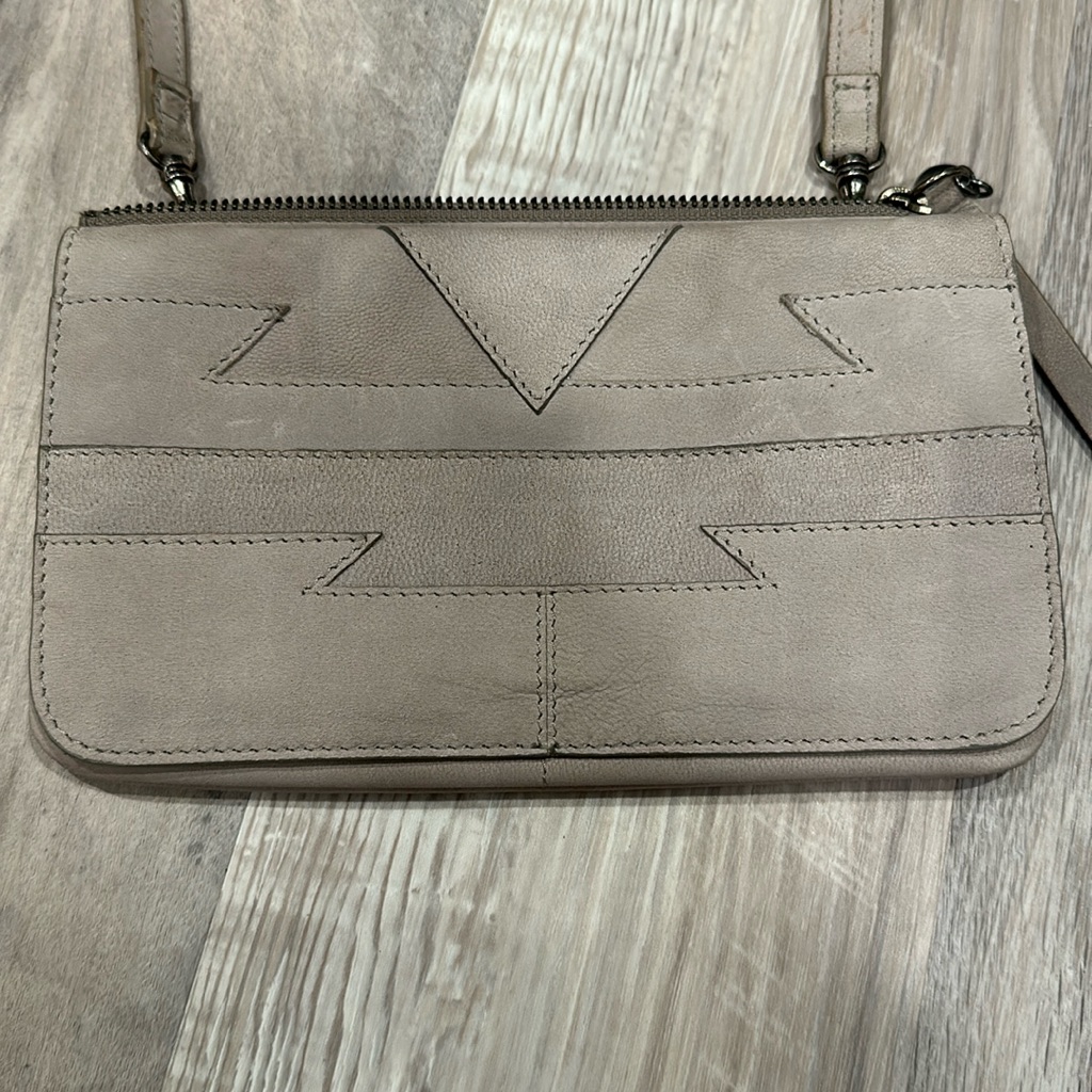 Lucky Brand Crossbody 100 Leather